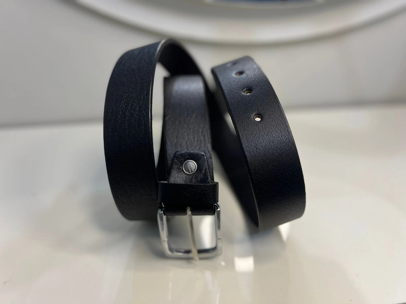 100% Genuine Leather Belt for Men – Classic, Durable & Stylish Everyday Wear